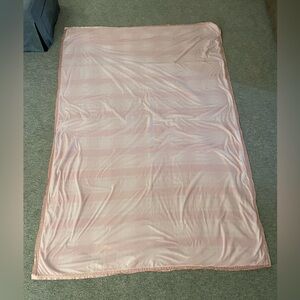 Vintage light pink nursery blanket 60 x 89”